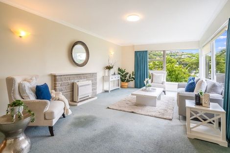 Photo of property in 14a Donald Crescent, Karori, Wellington, 6012