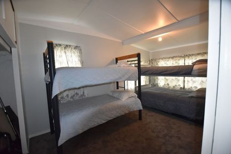 Photo of property in 52 Rangatira Drive, Mangakino, 3421