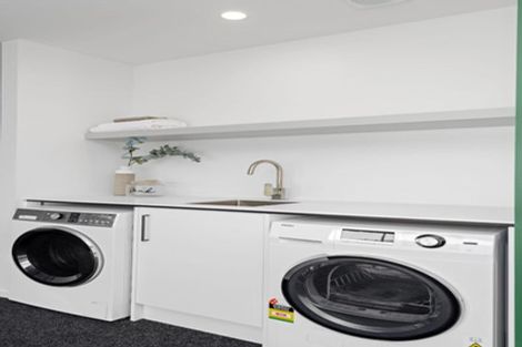 Photo of property in 77 Henshaw Street, Woodend, 7610