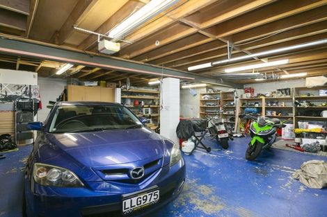 Photo of property in 2 Leith Street, Kinmont Park, Mosgiel, 9024