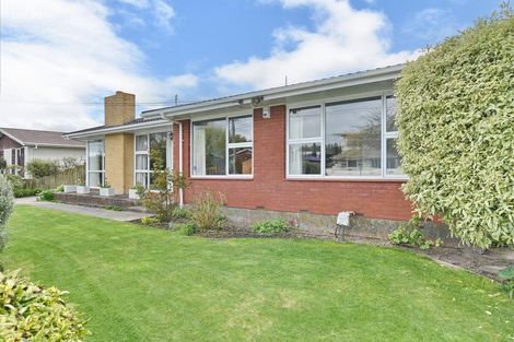 Photo of property in 29 Erin Crescent, Mairehau, Christchurch, 8013