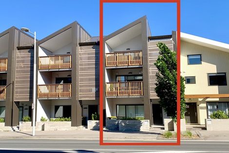 Photo of property in 215 Hobsonville Point Road, Hobsonville, Auckland, 0616