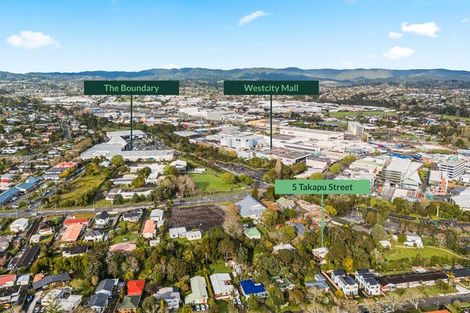 Photo of property in 5 Takapu Street, Henderson, Auckland, 0612