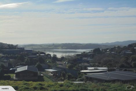 Photo of property in 15 Puka Place, Raglan, 3225