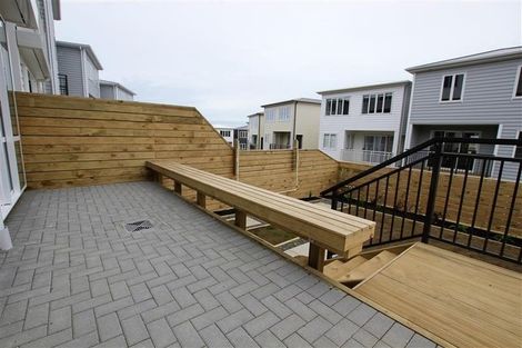 Photo of property in 40 Fernly Rise, Flat Bush, Auckland, 2019