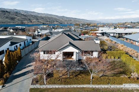 Photo of property in 48 Missy Crescent, Mount Pisa, Cromwell, 9383