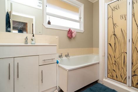 Photo of property in 39 Rhonda Avenue, Deanwell, Hamilton, 3206