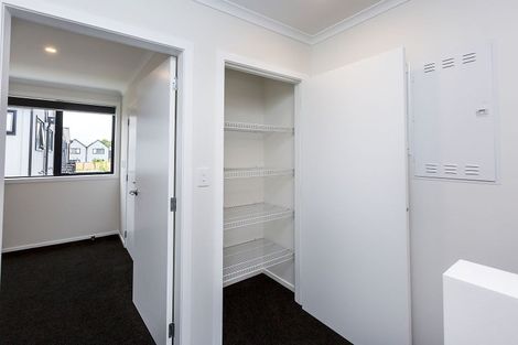 Photo of property in 38 Dahl Drive, Wallaceville, Upper Hutt, 5018