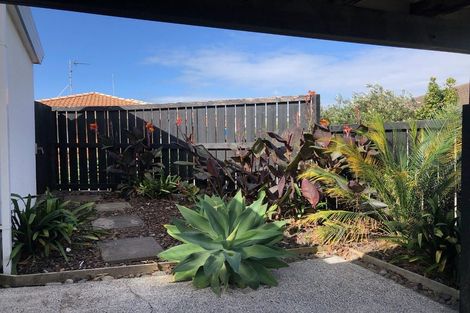 Photo of property in 9 Liftan Place, Mount Maunganui, 3116