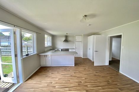 Photo of property in 18 Gardener Street, Levin, 5510