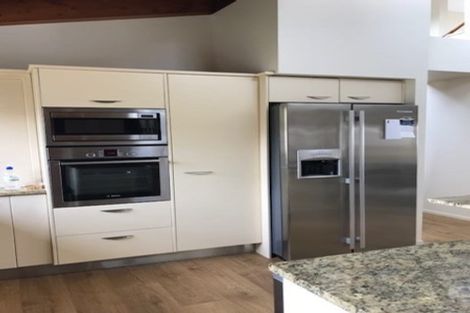 Photo of property in 65 Waller Avenue, Bucklands Beach, Auckland, 2012