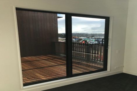 Photo of property in 19 Nevill Road, Hobsonville, Auckland, 0616