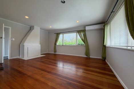 Photo of property in 95 View Road, Henderson, Auckland, 0612