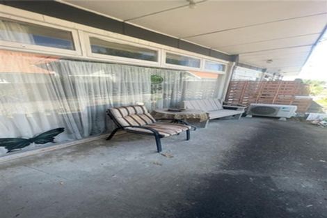 Photo of property in 19 Devon Street, Levin, 5510