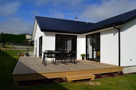 Photo of property in 12b Sussex Street, Weston, Oamaru, 9401