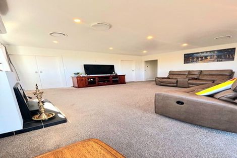 Photo of property in 79 Black Rock Road, Newlands, Wellington, 6037