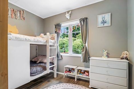 Photo of property in 17 Argyle Avenue, Levin, 5510