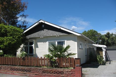 Photo of property in 82 Dover Street, St Albans, Christchurch, 8014