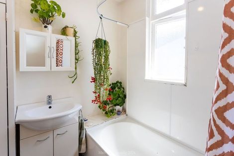 Photo of property in 11 Corunna Street, Saint Kilda, Dunedin, 9012