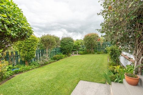 Photo of property in 8 Hillary Street, Chedworth, Hamilton, 3210