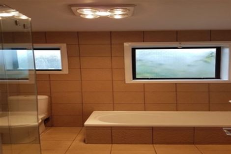 Photo of property in 34 Warren Crescent, Hillmorton, Christchurch, 8025