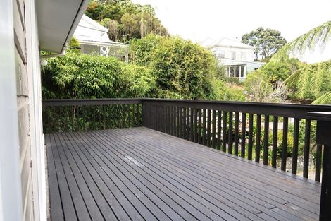 Photo of property in 9 Ardross Avenue, Khandallah, Wellington, 6035