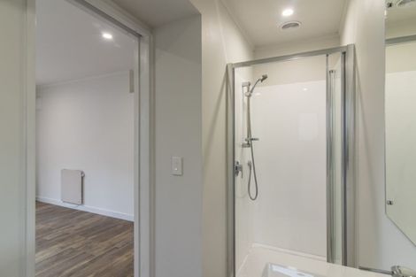 Photo of property in 18 Realm Drive, Paraparaumu, 5032