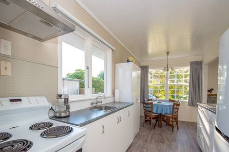 Photo of property in 35 Mountbatten Grove, Clouston Park, Upper Hutt, 5018