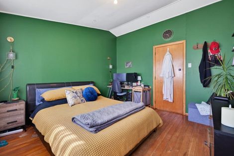 Photo of property in 4 Renfrew Place, Highbury, Palmerston North, 4412