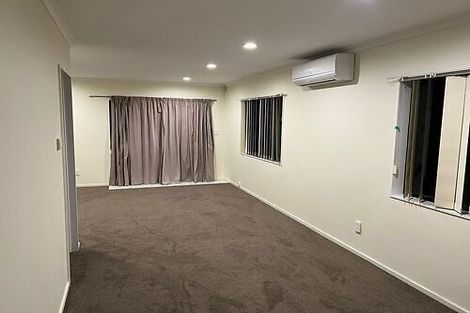 Photo of property in 88 Naylors Drive, Mangere, Auckland, 2022