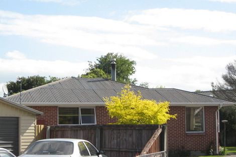 Photo of property in 26a Clipper Place, Redwood, Christchurch, 8051