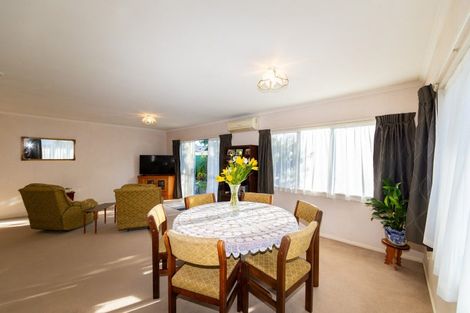 Photo of property in 2/189 Gloucester Street, Taradale, Napier, 4112