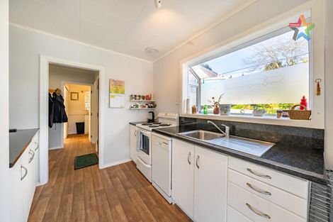 Photo of property in 75 Petrie Street, Wainuiomata, Lower Hutt, 5014