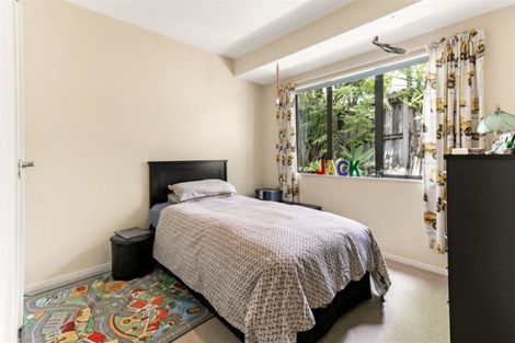 Photo of property in 44 Roy Maloney Drive, Henderson, Auckland, 0612