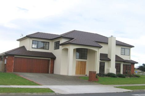 Photo of property in 1 Barcaldine Road, Flat Bush, Auckland, 2016