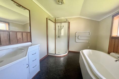 Photo of property in 8 Herries Street, Te Aroha, 3320