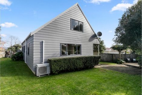 Photo of property in 50a Amberley Avenue, Te Atatu South, Auckland, 0610
