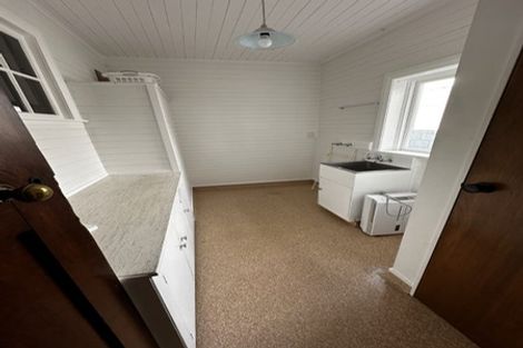 Photo of property in 2a Tennyson Street, Petone, Lower Hutt, 5012