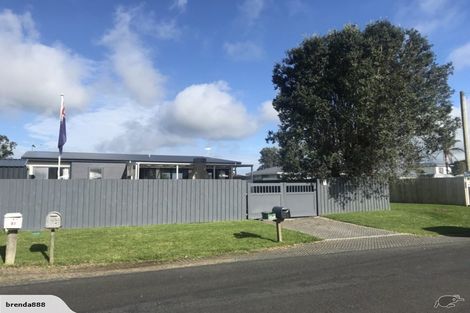 Photo of property in 11a Ronald Avenue, Glenbrook, Waiuku, 2681