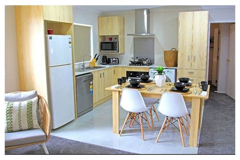 Photo of property in 57c Senator Drive, Manurewa, Auckland, 2105