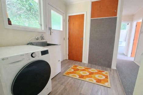 Photo of property in 32 Ngaio Road, Kelburn, Wellington, 6012