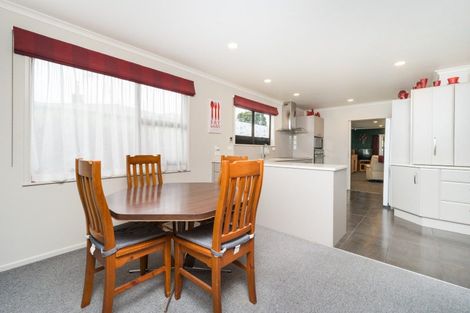 Photo of property in 24 Anakiwa Street, Kelvin Grove, Palmerston North, 4414