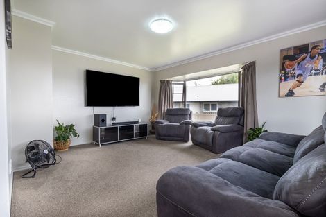 Photo of property in 29 Sheridan Crescent, Leamington, Cambridge, 3432