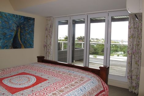 Photo of property in 1/15 Wilding Avenue, Northcote Point, Auckland, 0627