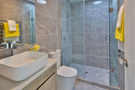 Photo of property in 85d Lake Panorama Drive, Henderson Valley, Auckland, 0614