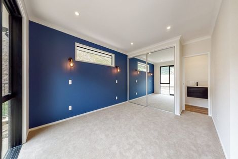 Photo of property in 122 Silverstream Road, Crofton Downs, Wellington, 6035