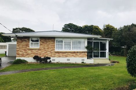 Photo of property in 42 Mcfarlane Street, Oakura, 4314