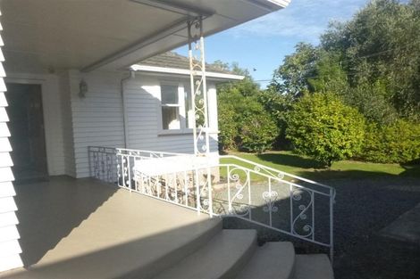 Photo of property in 124 Cambridge Terrace, Fairfield, Lower Hutt, 5011