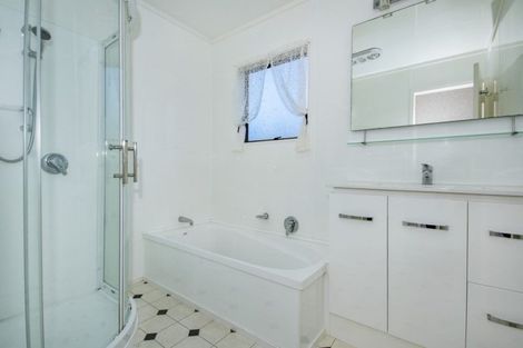 Photo of property in 10 El Viso Place, Te Kamo, Kamo, 0112