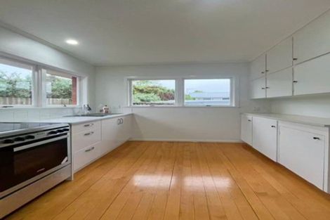 Photo of property in 1/13a Evelyn Place, Hillcrest, Auckland, 0627